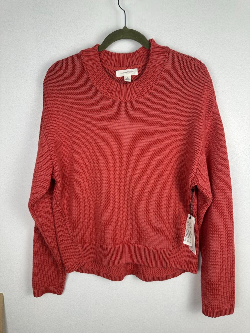 Treasure & Bond Women's Red-Pink Heavy Shaker-Knit Crewneck Sweater Medium